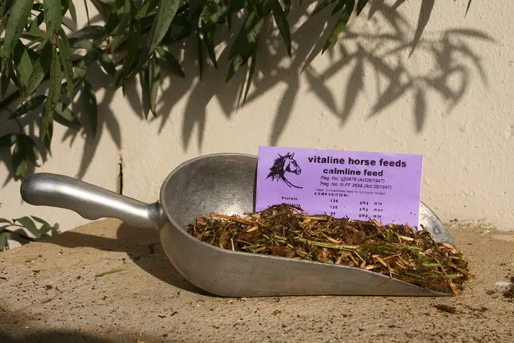 Calmline Feed (Muesli) packaging